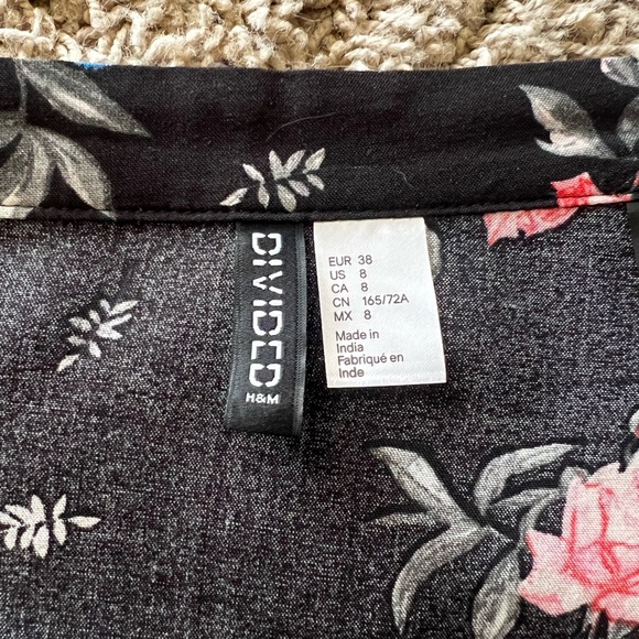 H&M Long Wrap-Front Skirt - Picture 5 of 5